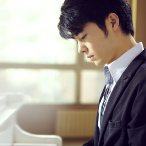 王者荣耀女生同人爽出白浆
